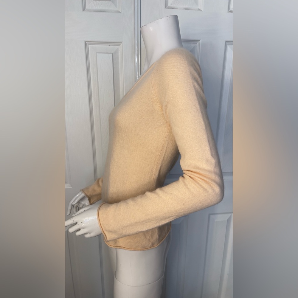 💯Cashmere Chic Women's Crew Neck Sweater in Cream